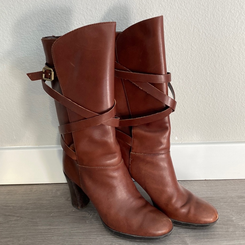 Brown Heeled boots